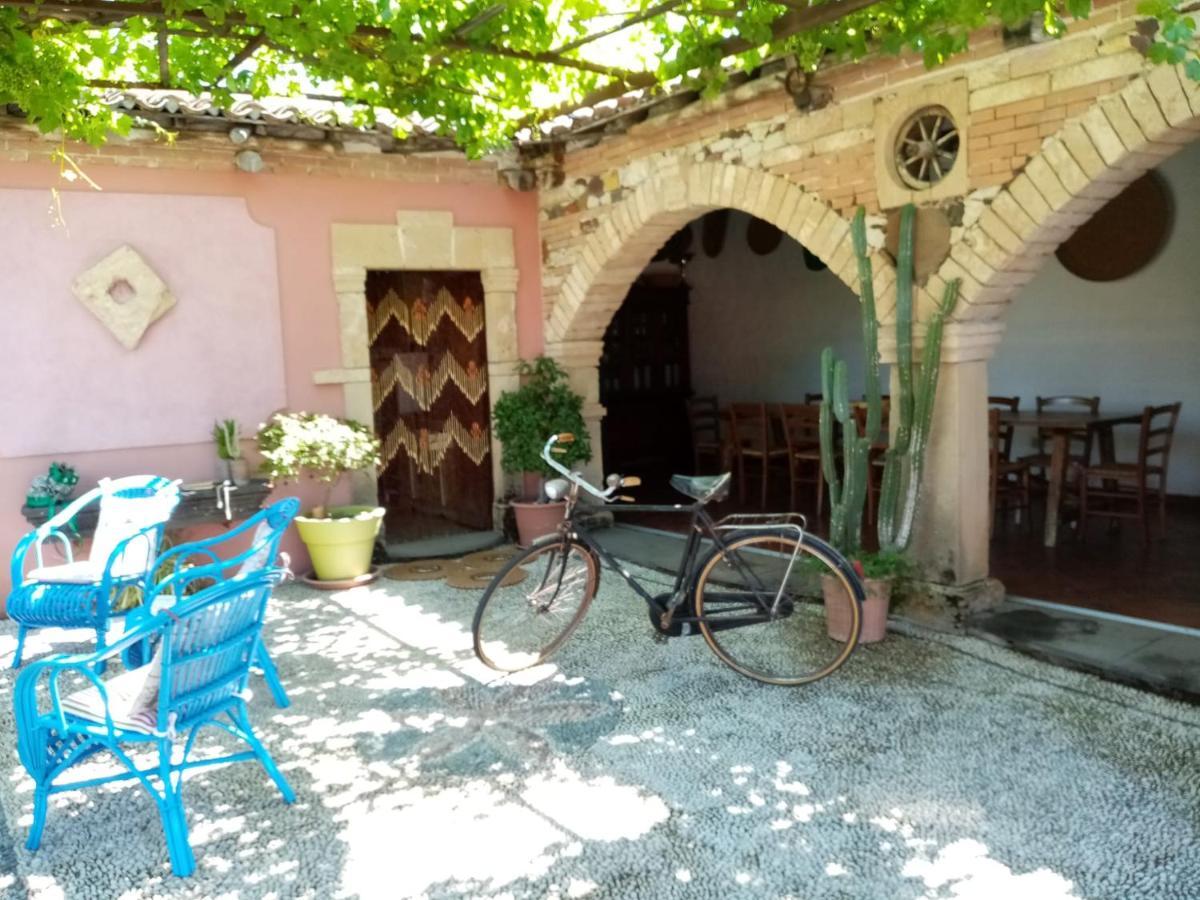 Agriturismo Il Melograno Riola Sardo Exterior foto