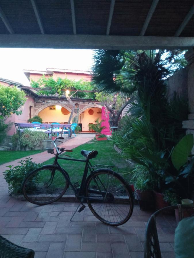 Agriturismo Il Melograno Riola Sardo Exterior foto